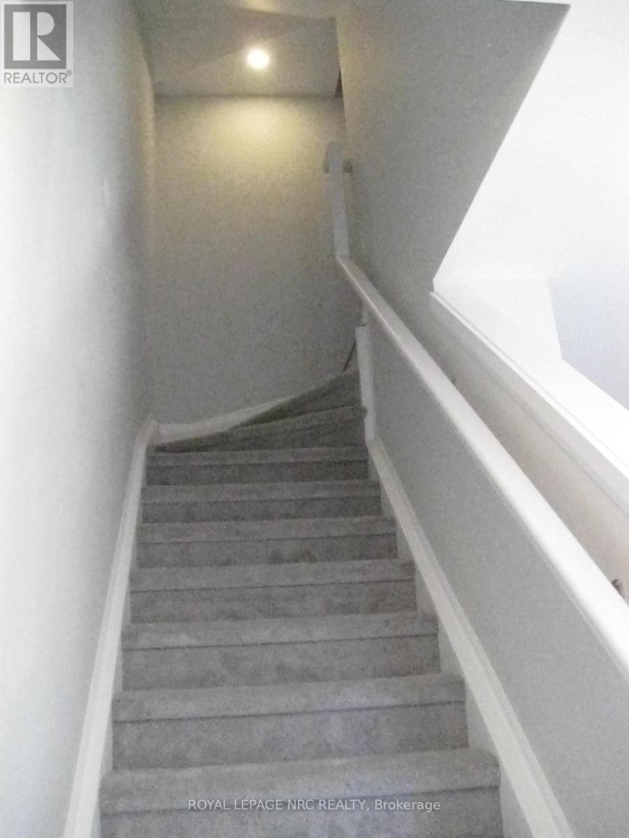 34 - 6705 Cropp Street, Niagara Falls, Ontario  L2E 0C1 - Photo 10 - X12469797