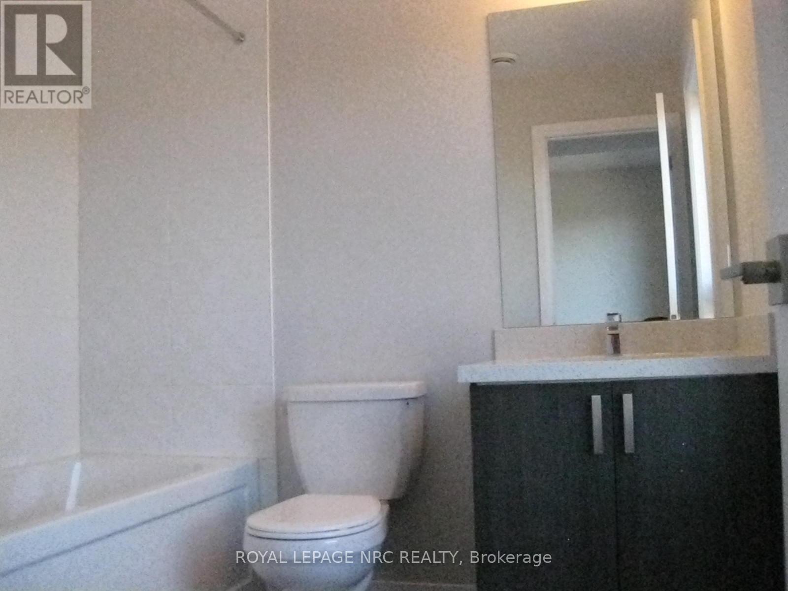 34 - 6705 Cropp Street, Niagara Falls, Ontario  L2E 0C1 - Photo 12 - X12469797