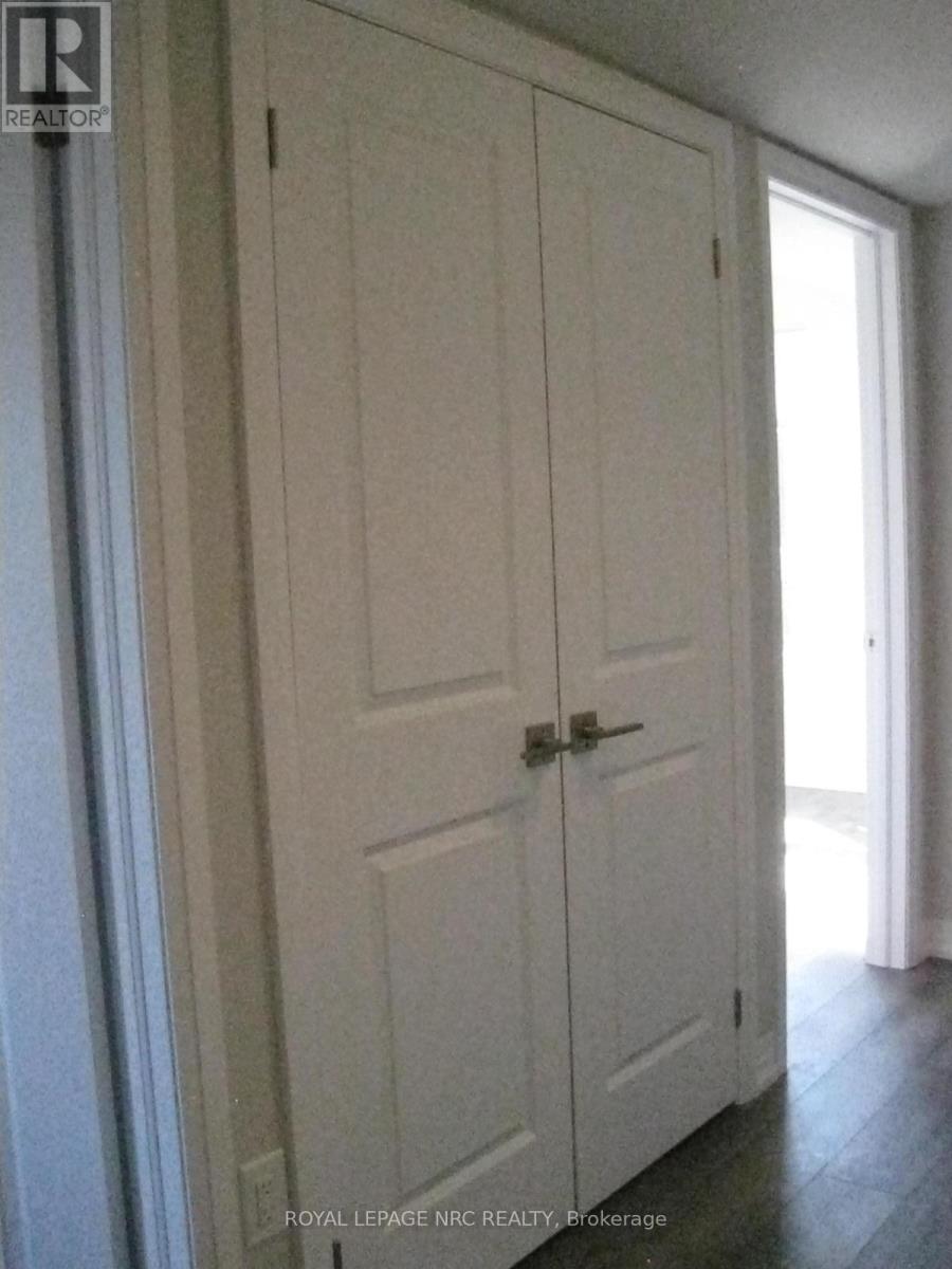 34 - 6705 Cropp Street, Niagara Falls, Ontario  L2E 0C1 - Photo 13 - X12469797