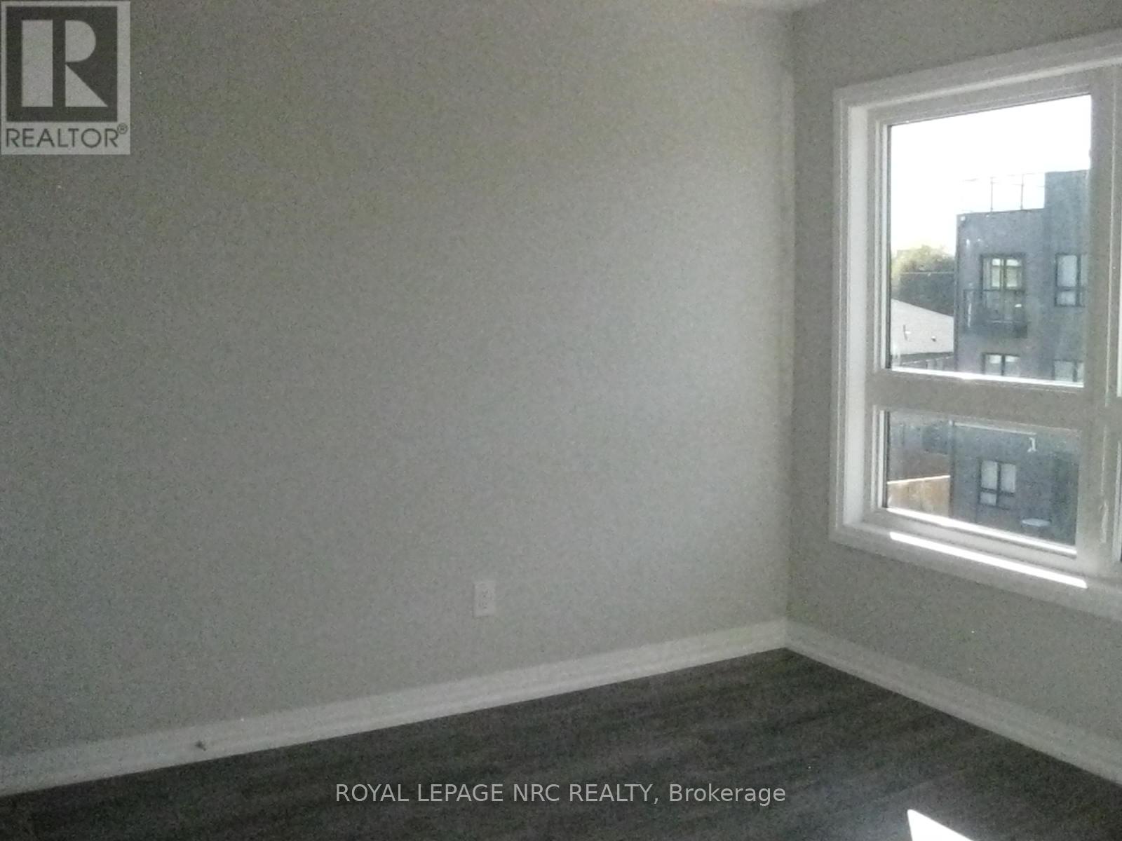 34 - 6705 Cropp Street, Niagara Falls, Ontario  L2E 0C1 - Photo 15 - X12469797