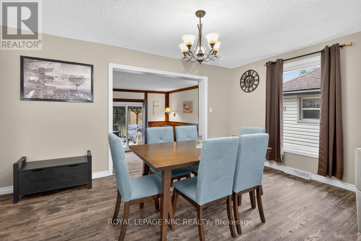 56 Santone Avenue, Welland, Ontario  L3C 2J4 - Photo 29 - X12469809