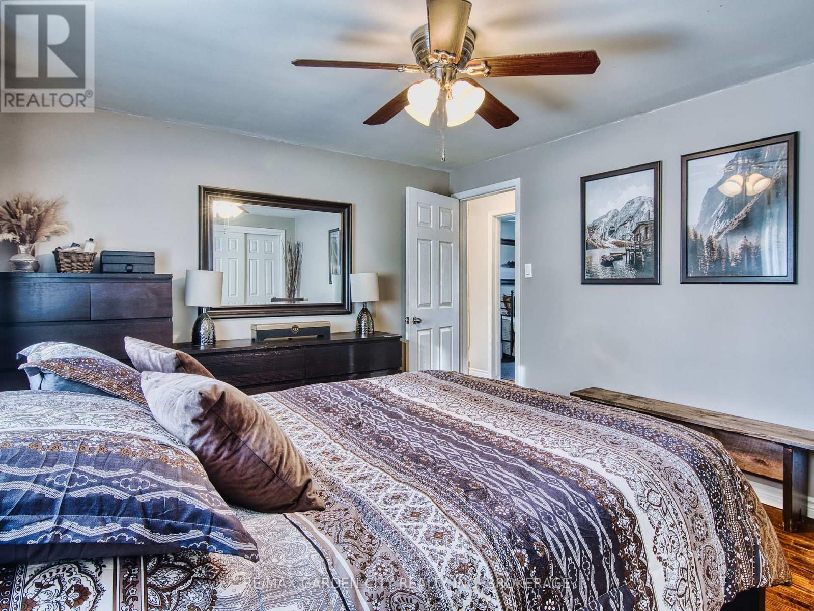 3563 Harvard Avenue, Niagara Falls, Ontario  L2J 3C6 - Photo 23 - X12469857