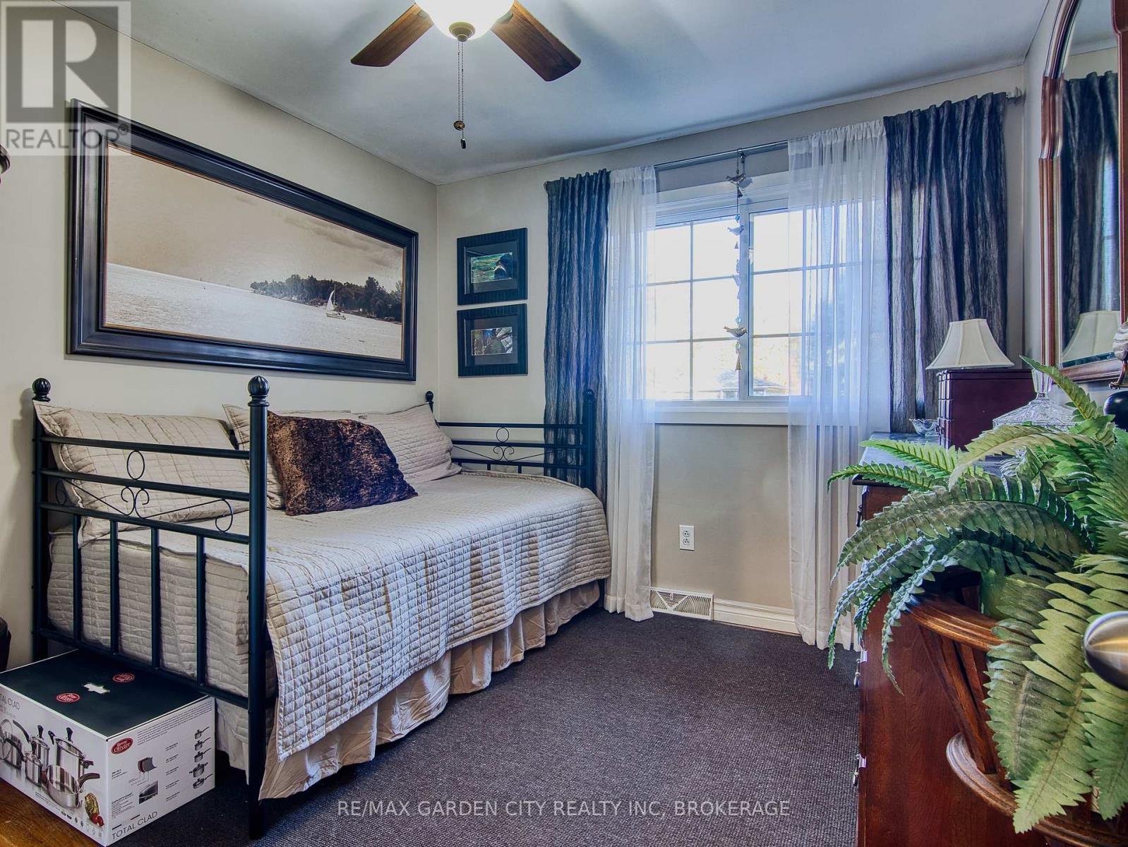 3563 Harvard Avenue, Niagara Falls, Ontario  L2J 3C6 - Photo 27 - X12469857