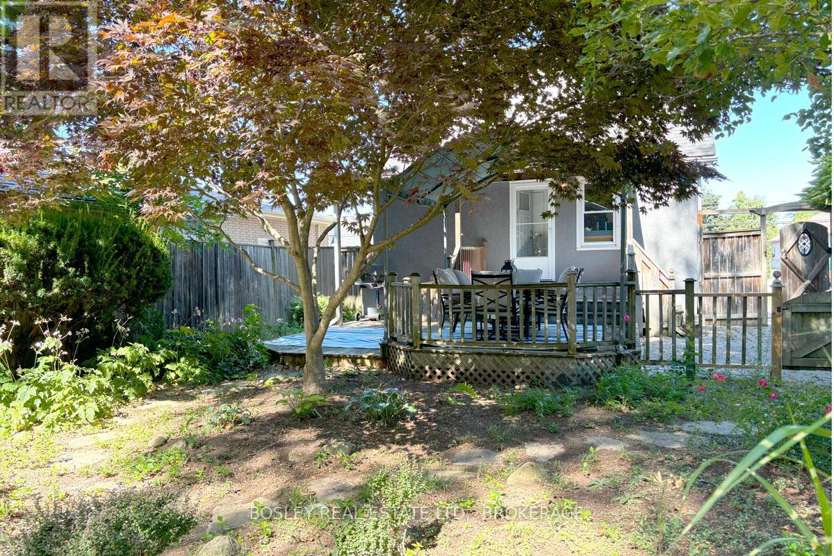 330 Mary Street, Niagara-On-The-Lake, Ontario  L0S 1J0 - Photo 18 - X12469934