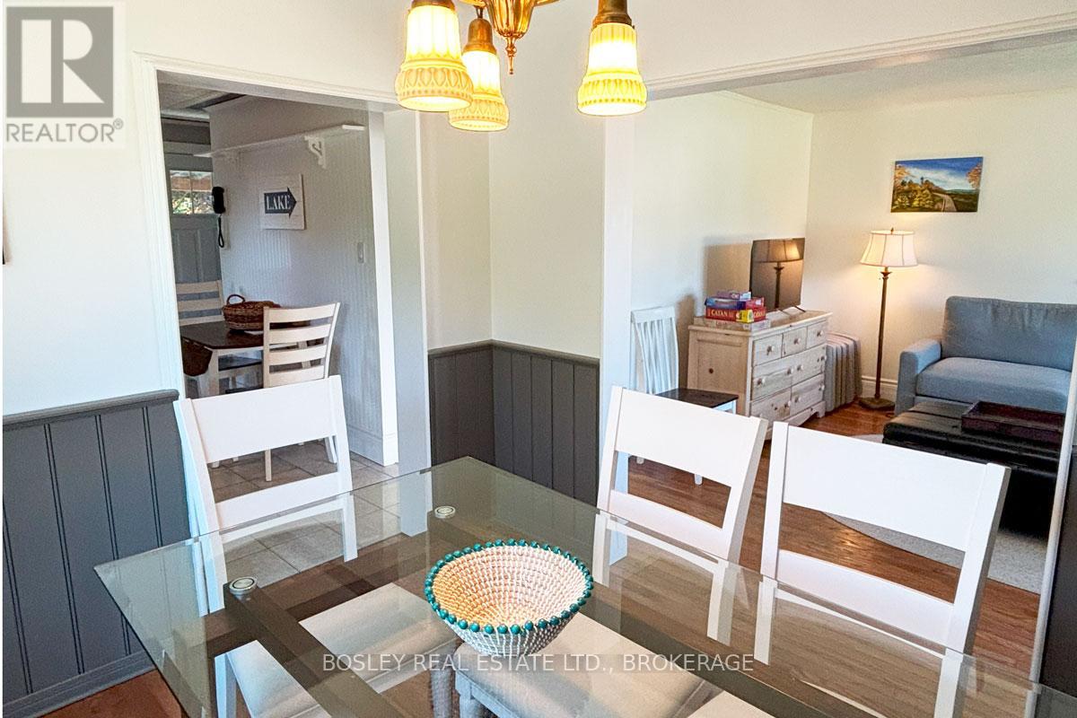 330 Mary Street, Niagara-On-The-Lake, Ontario  L0S 1J0 - Photo 5 - X12469934