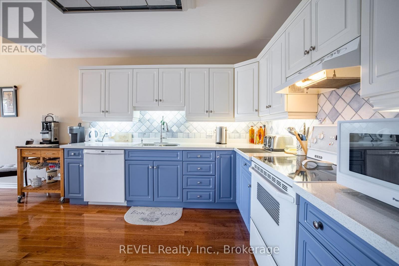 23 - 1439 Niagara Stone Road, Niagara-On-The-Lake, Ontario  L0S 1J0 - Photo 13 - X12470004