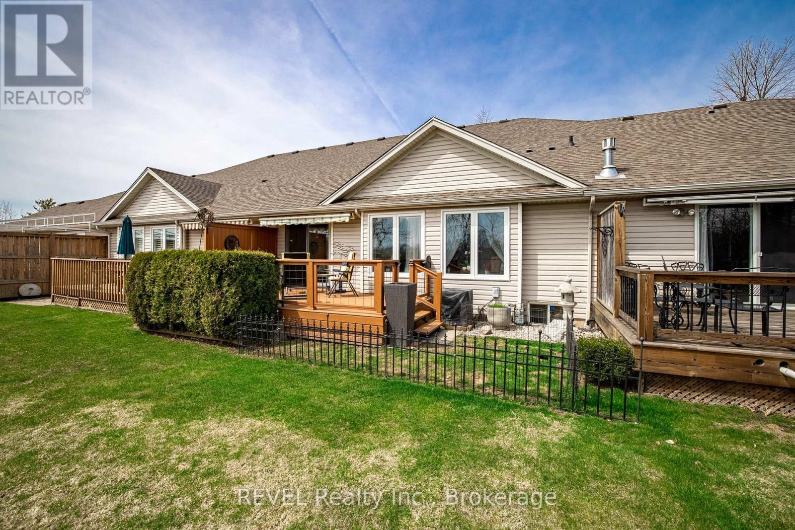 23 - 1439 Niagara Stone Road, Niagara-On-The-Lake, Ontario  L0S 1J0 - Photo 35 - X12470004