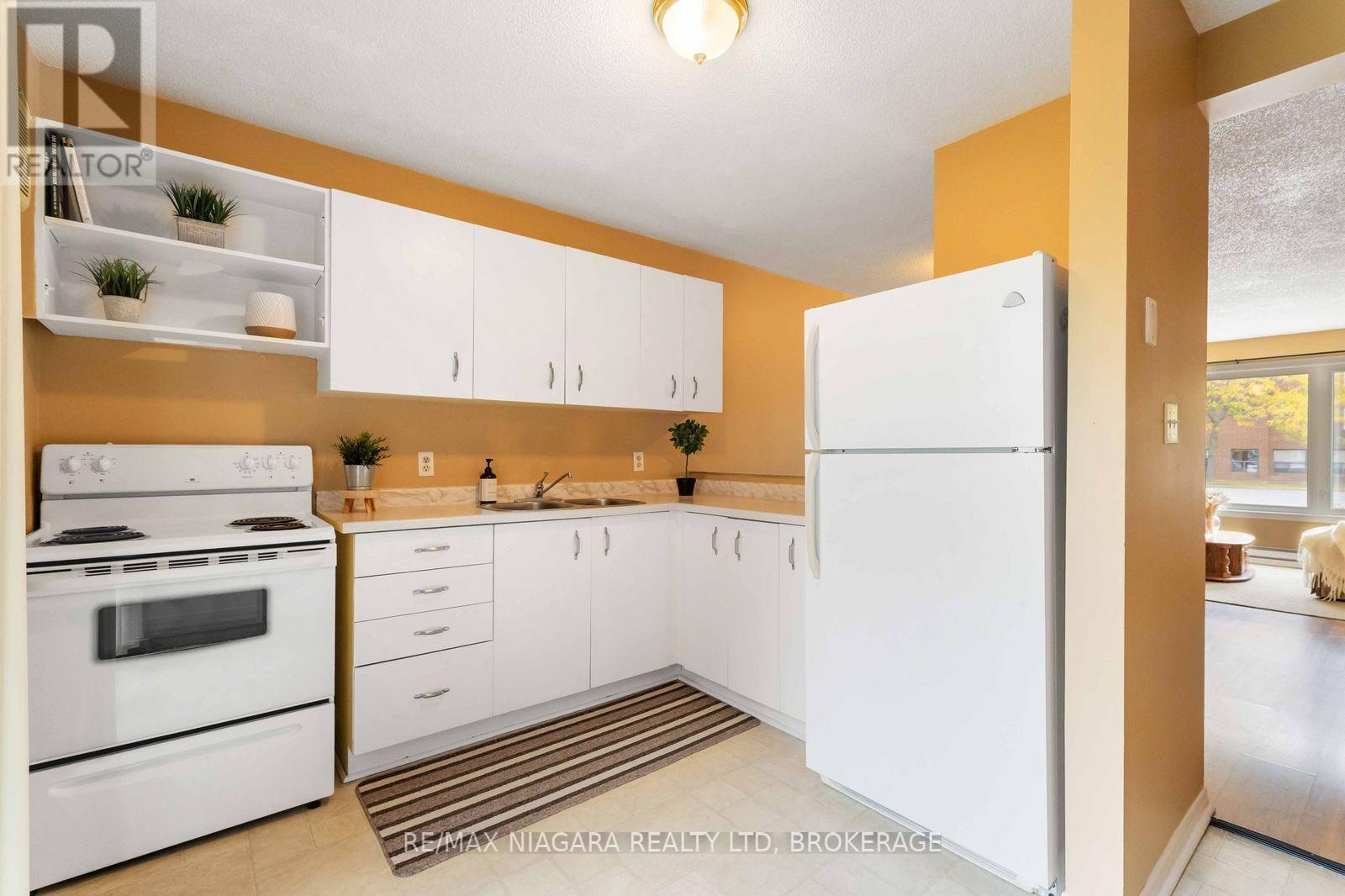 7 - 35 Nova Crescent, Welland, Ontario  L3C 6P8 - Photo 15 - X12470199