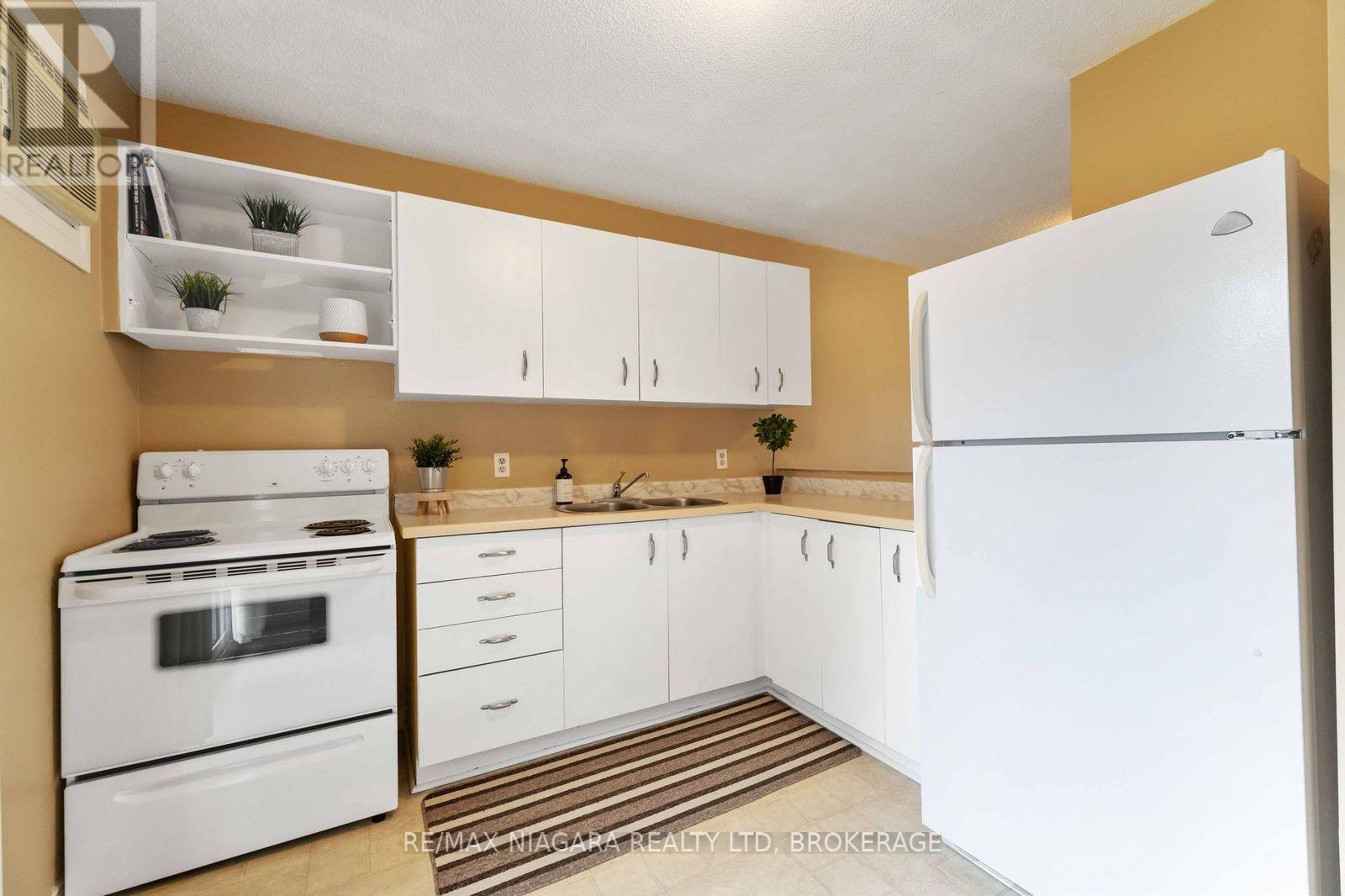 7 - 35 Nova Crescent, Welland, Ontario  L3C 6P8 - Photo 16 - X12470199