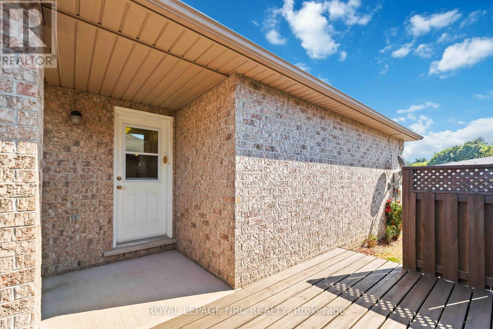 3900 Rainbow Lane, Lincoln, Ontario  L0R 2C0 - Photo 16 - X12474018