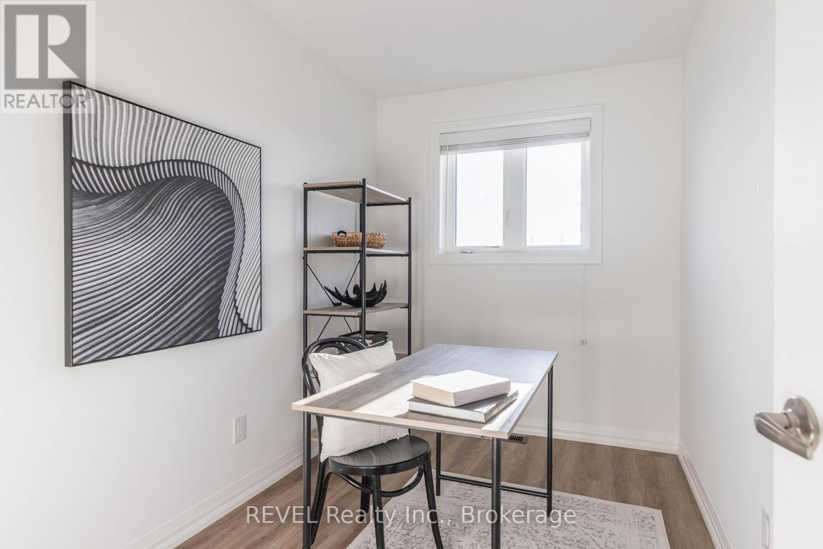 34 - 35 Southworth Street N, Welland, Ontario  L3B 1X8 - Photo 18 - X12474077