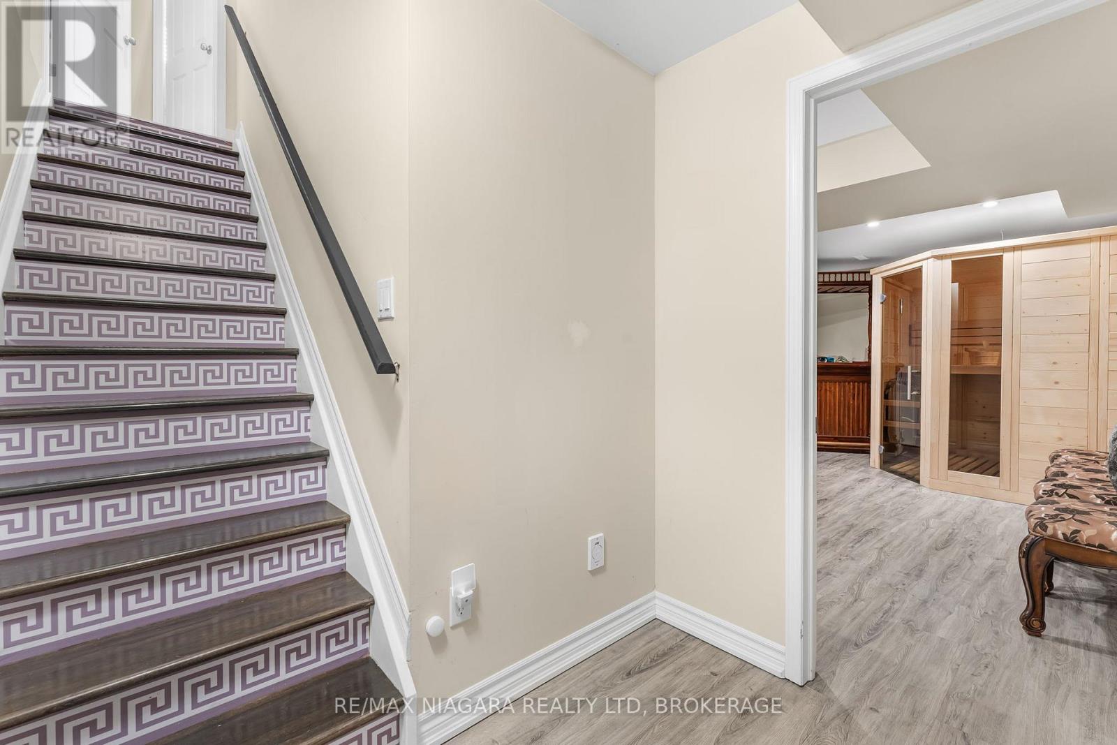 750 Lakeshore Road, Fort Erie, Ontario  L2A 0B4 - Photo 23 - X12474162