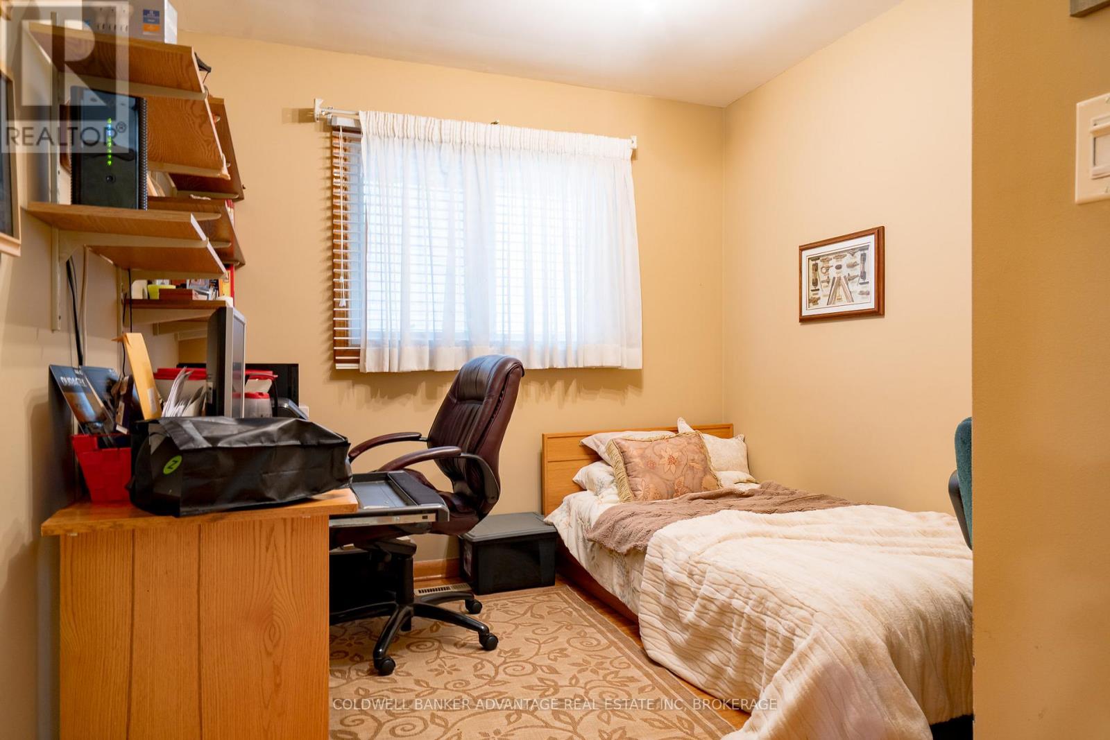 17 Wardrope Avenue, Hamilton, Ontario  L8G 1R9 - Photo 16 - X12475551