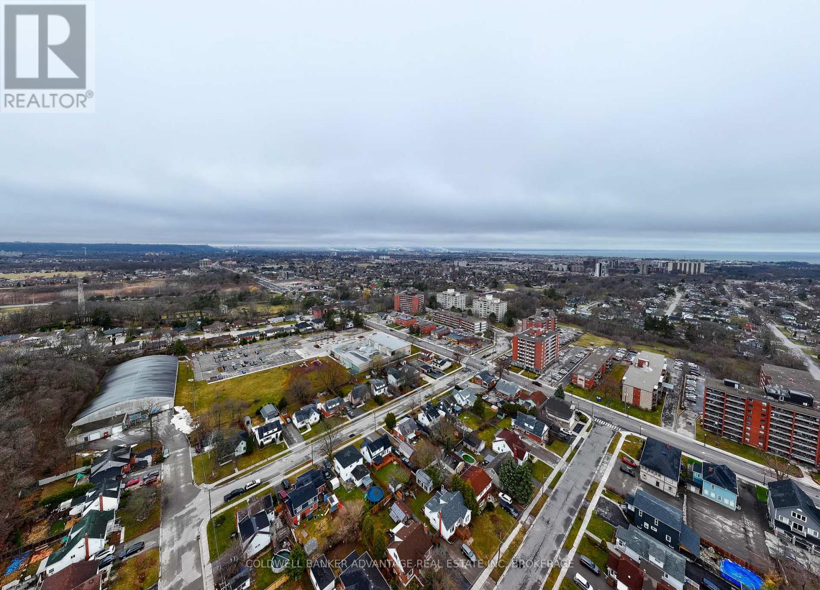 17 Wardrope Avenue, Hamilton, Ontario  L8G 1R9 - Photo 38 - X12475551