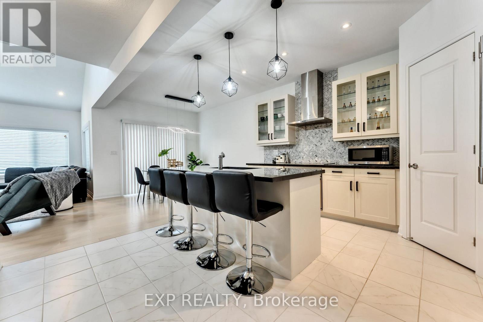 156 Schooners Lane, Blue Mountains, Ontario  N0H 2P0 - Photo 6 - X12477180