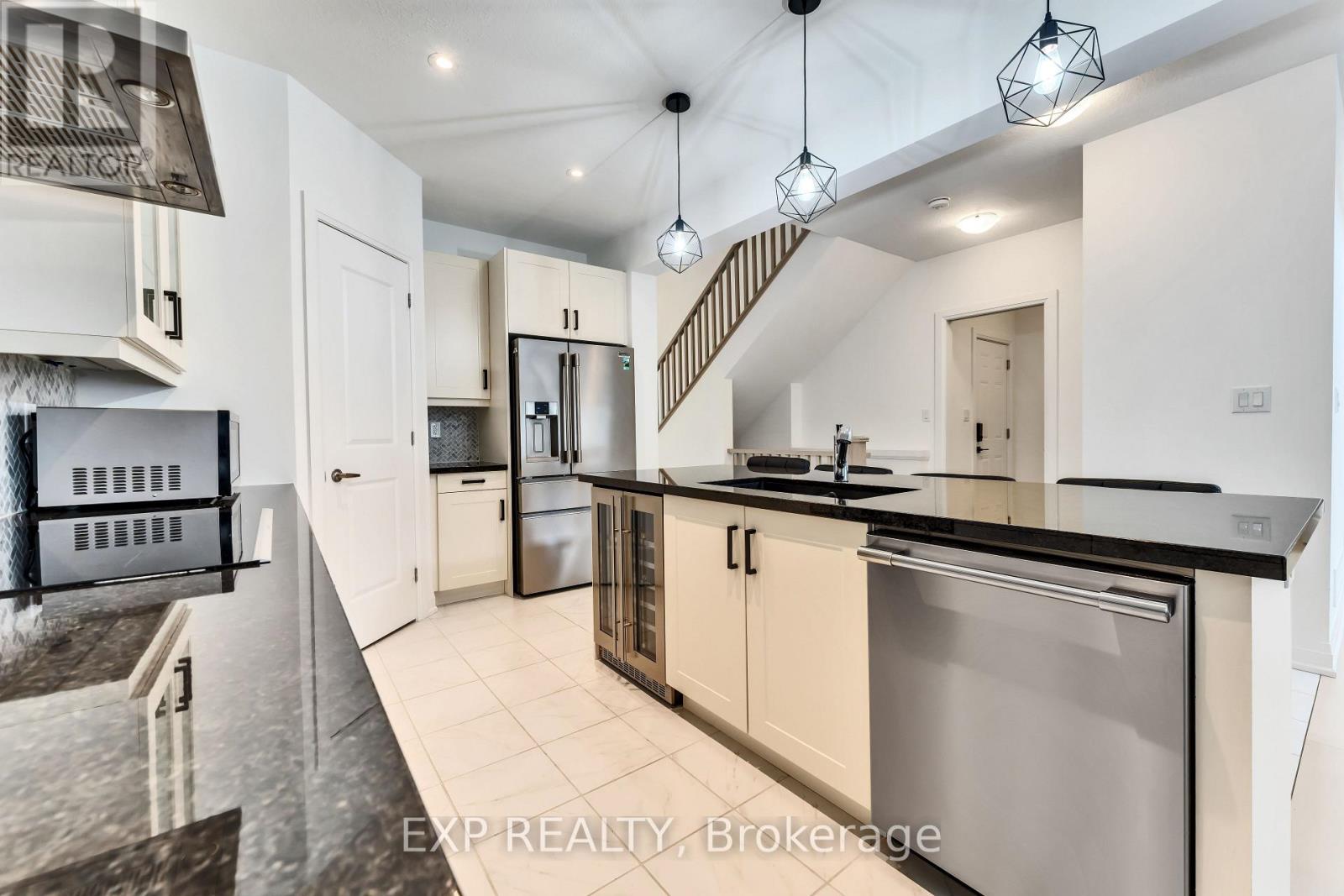 156 Schooners Lane, Blue Mountains, Ontario  N0H 2P0 - Photo 8 - X12477180