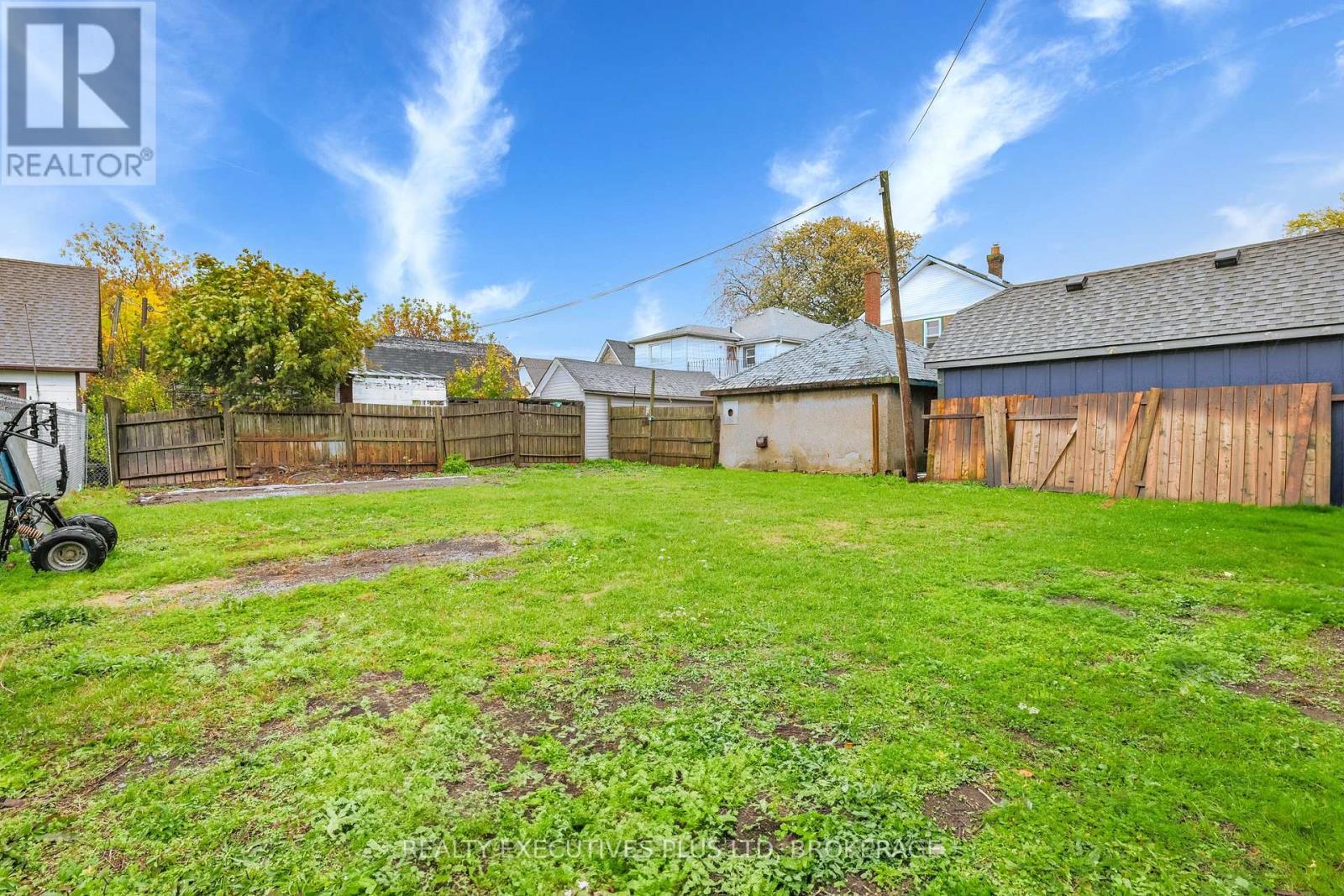 134 Frazer Street, Port Colborne, Ontario  L3K 1E5 - Photo 5 - X12477694