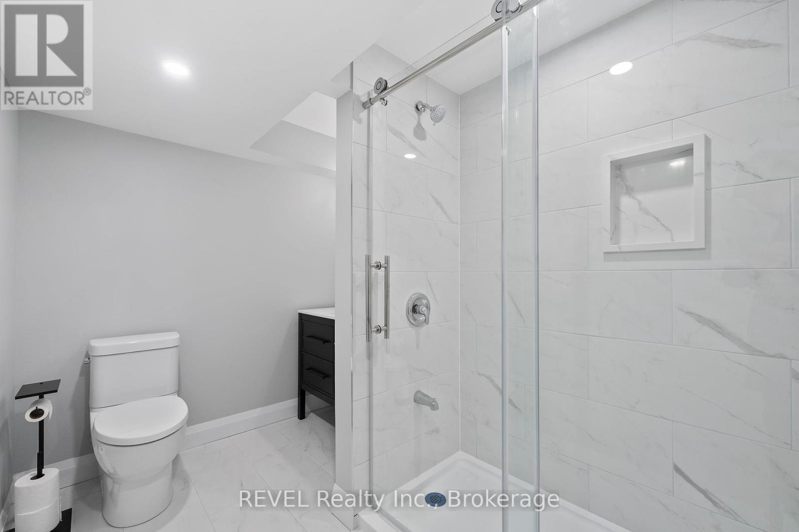 4065 Healing Street, Lincoln, Ontario  L3J 0S4 - Photo 45 - X12478197