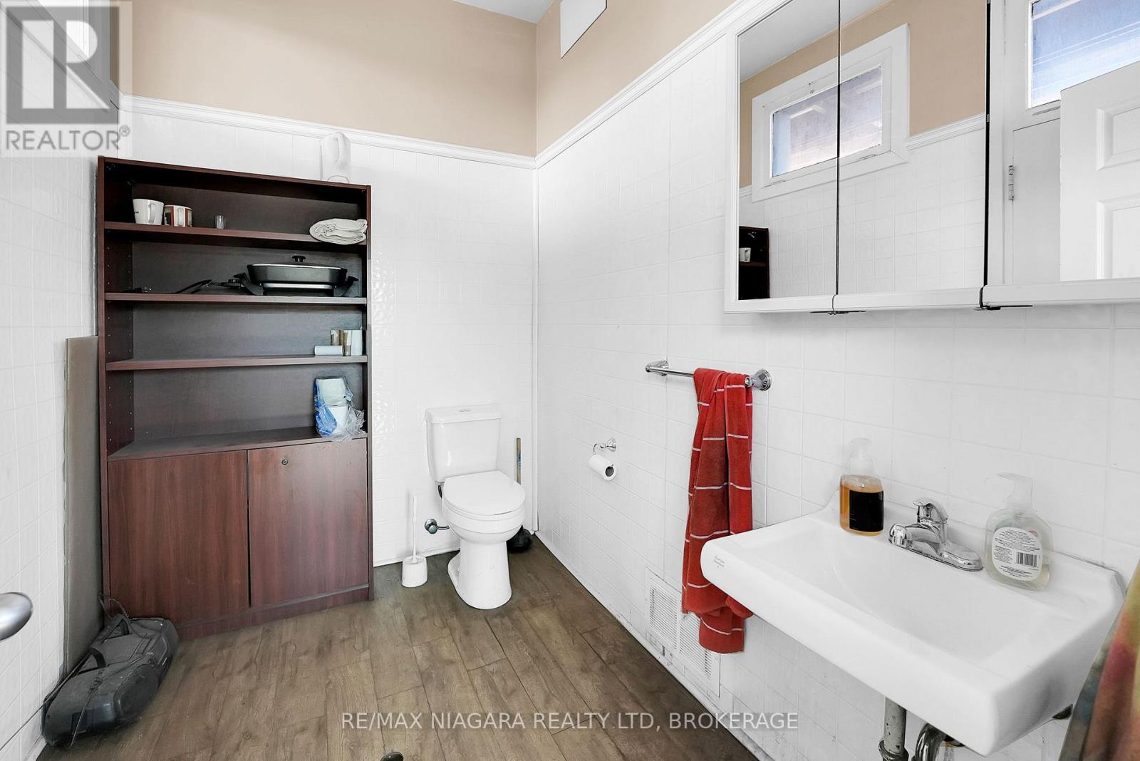 6499 Lundys Lane, Niagara Falls, Ontario  L2G 1T9 - Photo 14 - X12478370