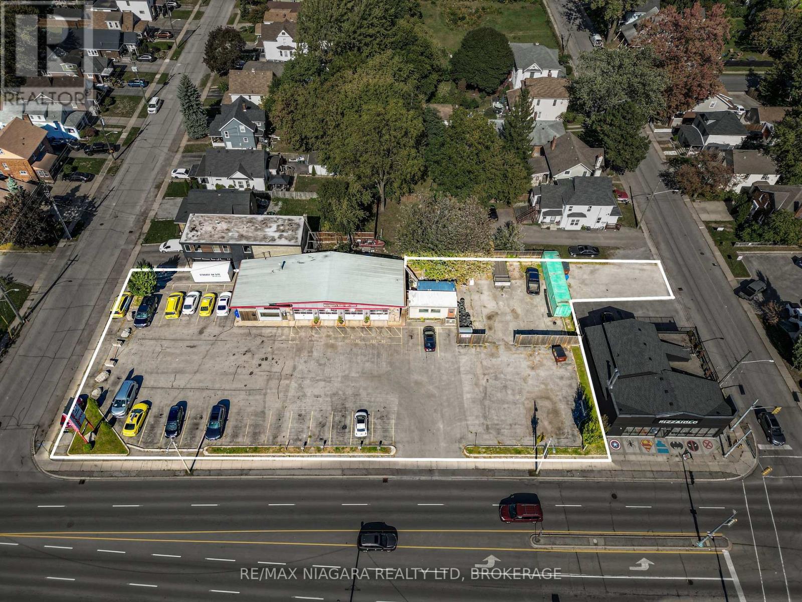 6499 Lundys Lane, Niagara Falls, Ontario  L2G 1T9 - Photo 3 - X12478370