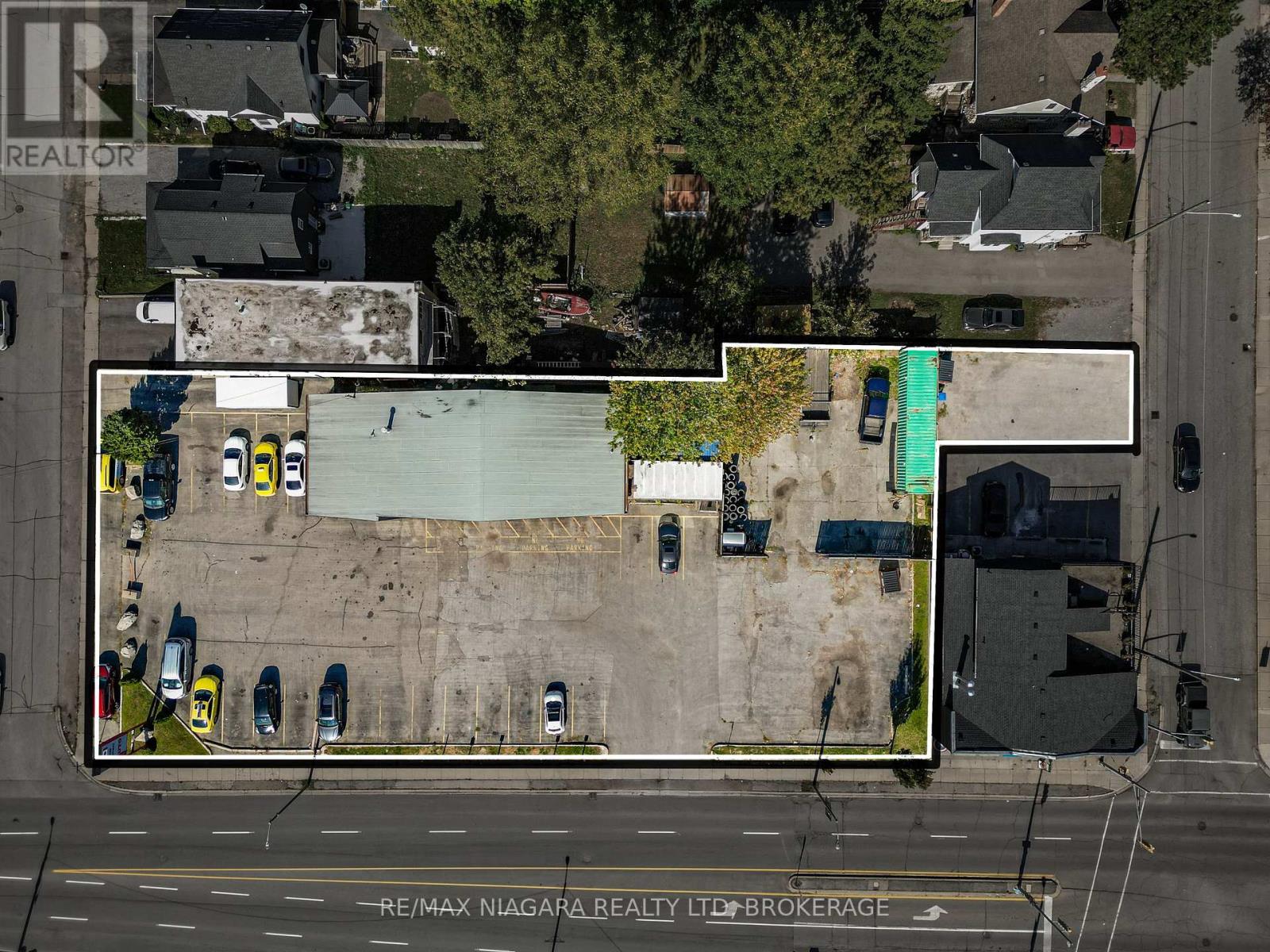 6499 Lundys Lane, Niagara Falls, Ontario  L2G 1T9 - Photo 5 - X12478370