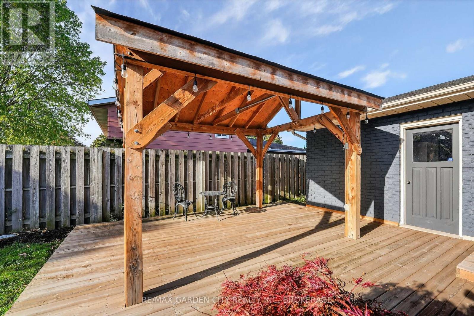 4 Jeanette Drive, St. Catharines, Ontario  L2N 6M4 - Photo 36 - X12480923