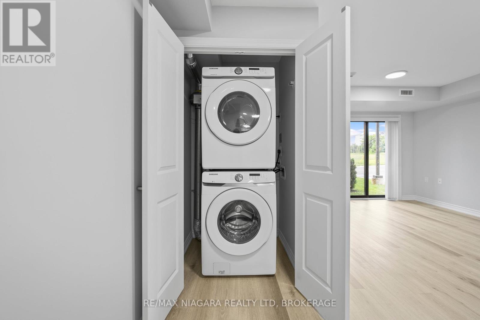 103 - 63 Vine Street S, St. Catharines, Ontario  L2R 3X9 - Photo 9 - X12481130