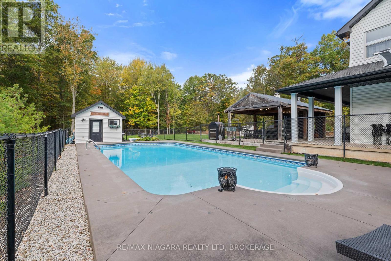 51268 Tunnacliffe Road S, Wainfleet, Ontario  L0S 1V0 - Photo 45 - X12483201