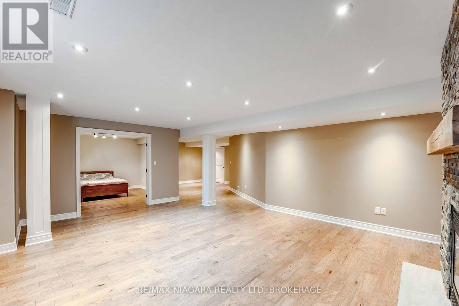 24 Emerald Common, St. Catharines, Ontario  L2M 0A7 - Photo 24 - X12483562