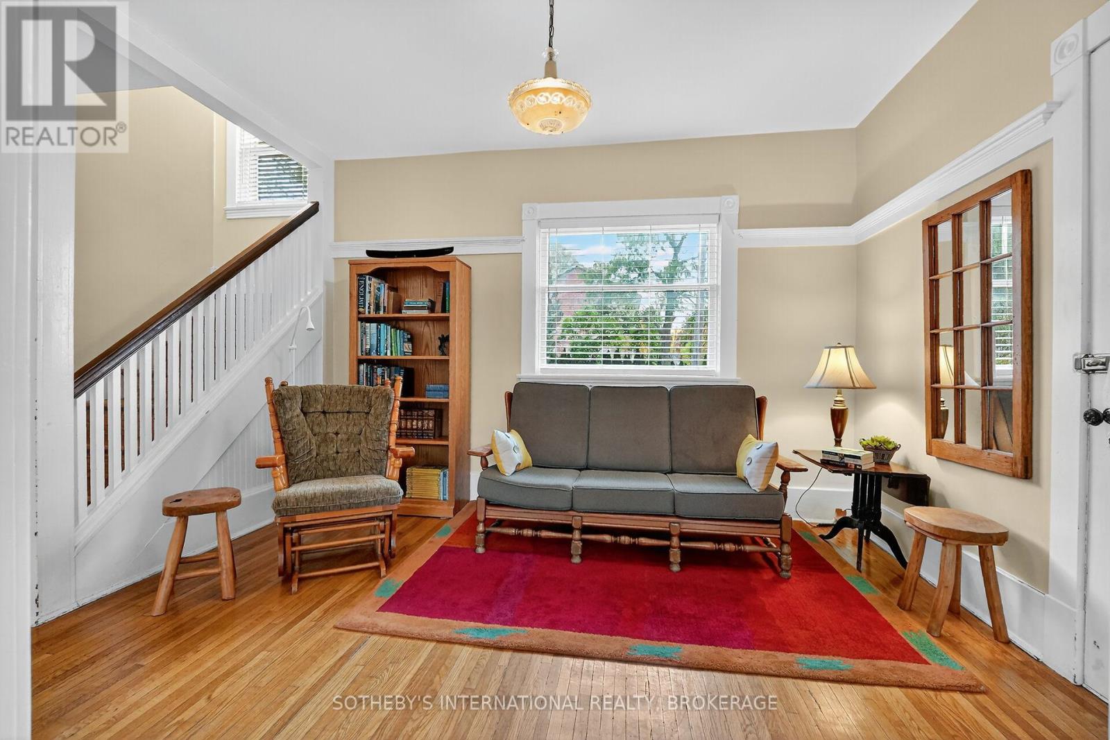 54 Platoff Street, Niagara-On-The-Lake, Ontario  L0S 1J0 - Photo 15 - X12485076