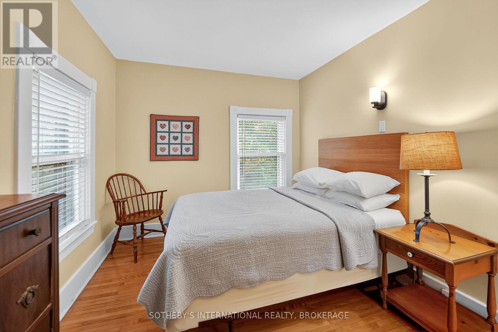 54 Platoff Street, Niagara-On-The-Lake, Ontario  L0S 1J0 - Photo 20 - X12485076