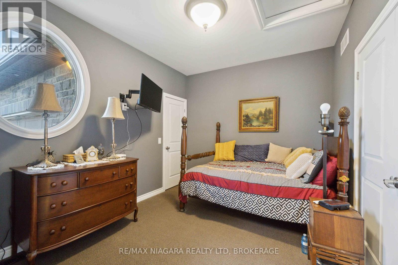 3555 Canfield Crescent, Fort Erie, Ontario  L0S 1S0 - Photo 18 - X12485250