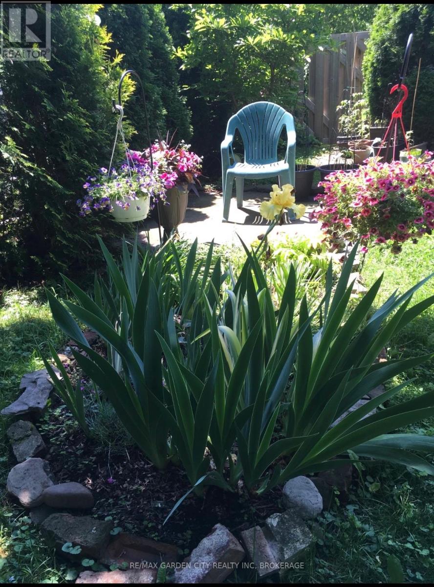 16 Ida Street, St. Catharines, Ontario  L2R 3X4 - Photo 26 - X12485392