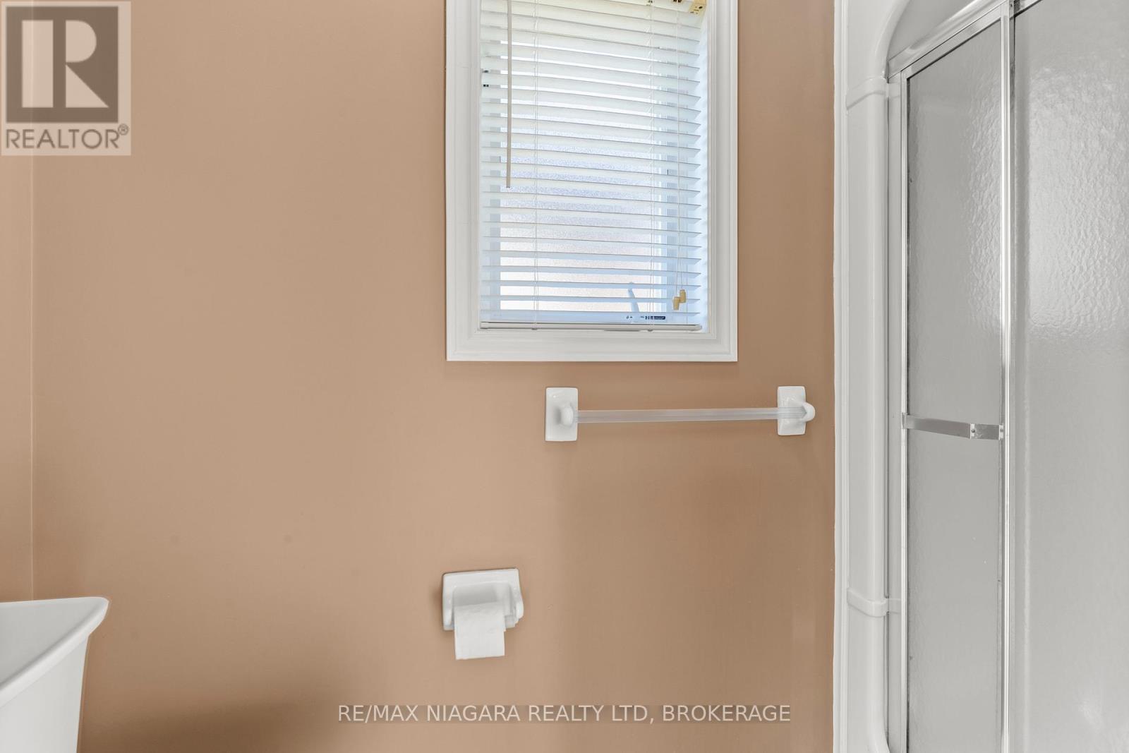 3579 Carver Street, Fort Erie, Ontario  L0S 1S0 - Photo 17 - X12485443