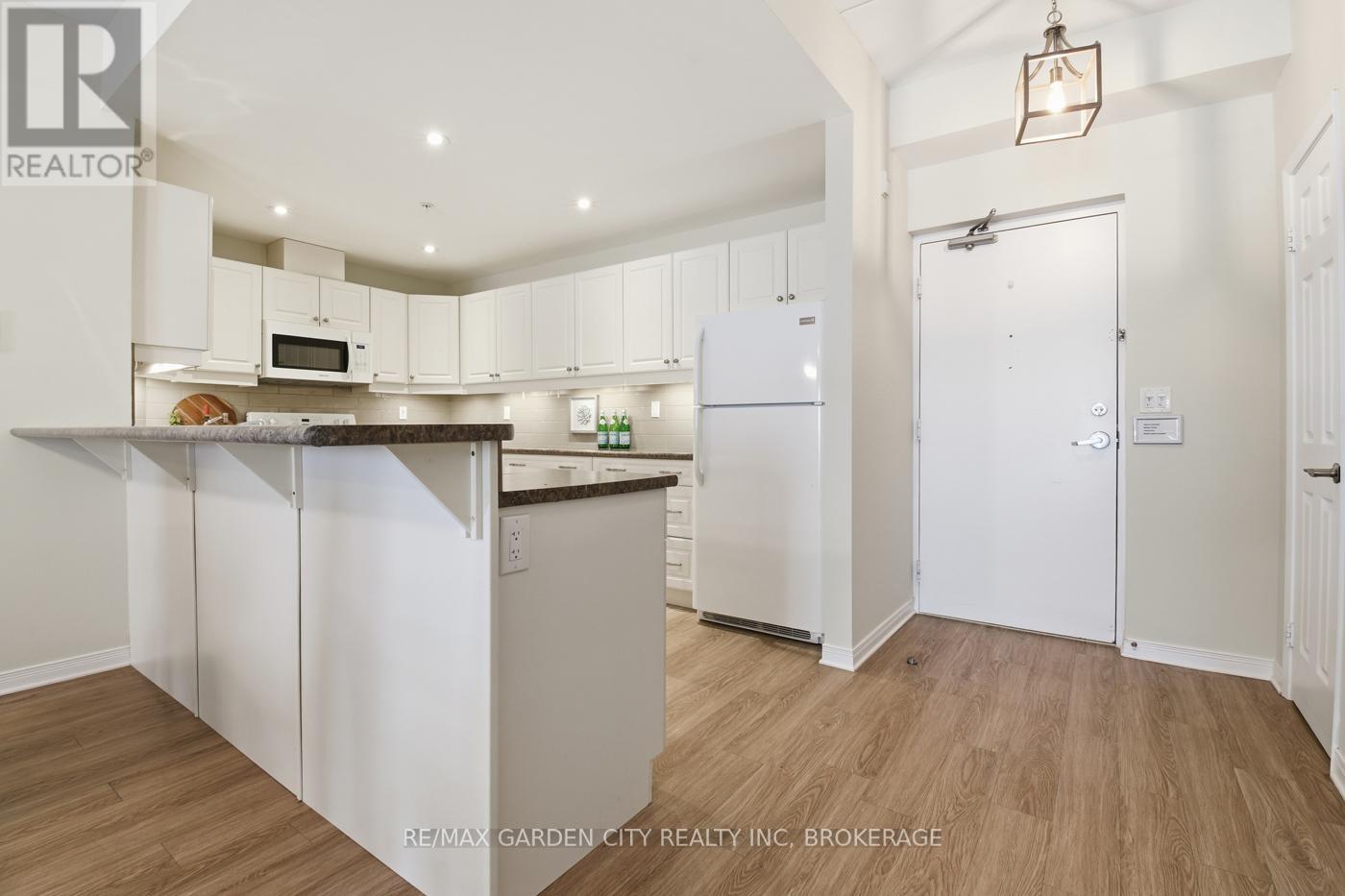 307 - 16 Sullivan Avenue, Thorold, Ontario  L2V 2Y2 - Photo 24 - X12486854