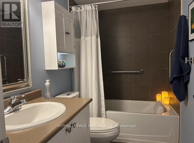 1417 - 330 Prince Charles Drive S, Welland, Ontario  L3C 7B3 - Photo 16 - X12486899