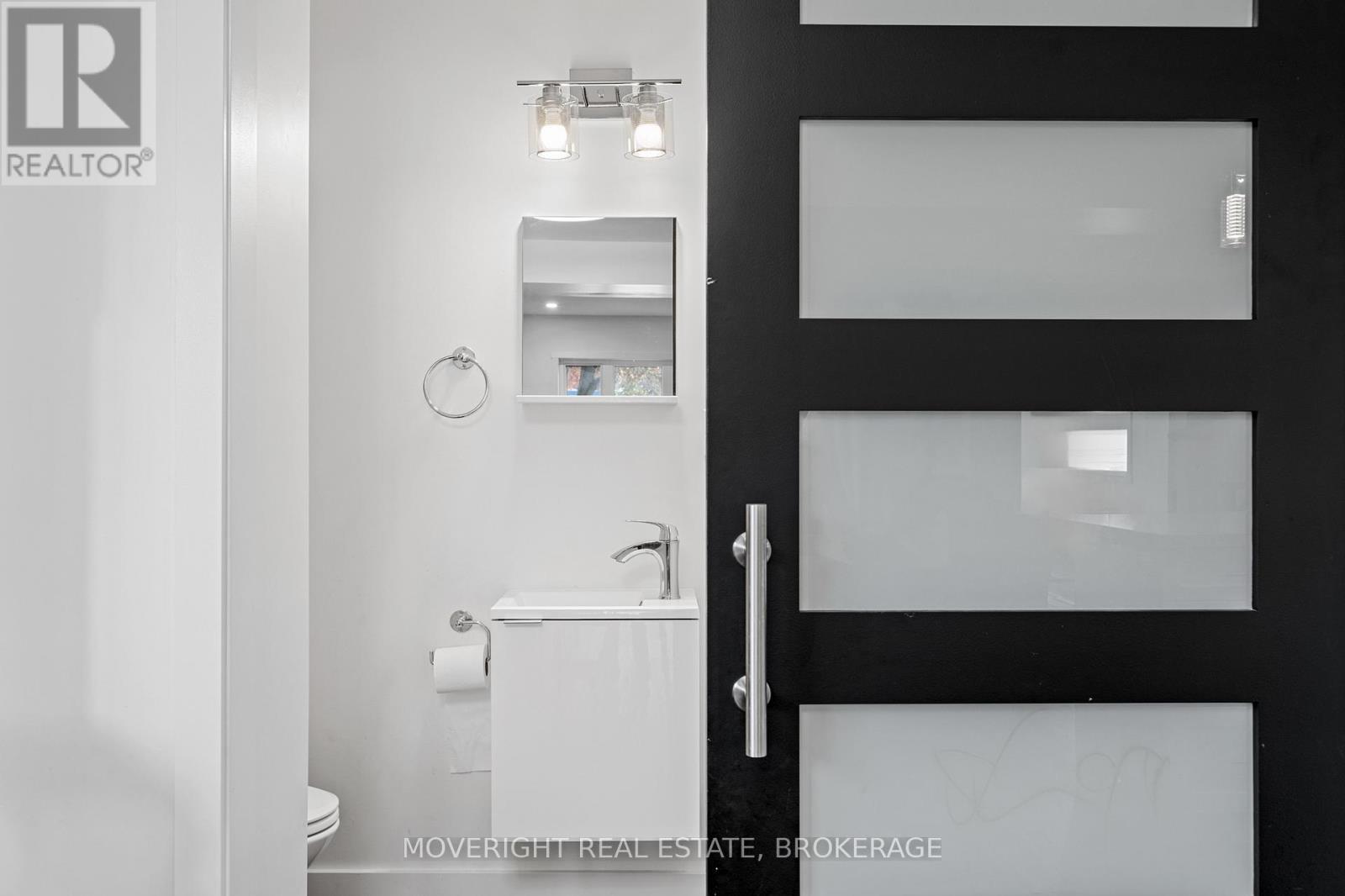 331 Fielden Avenue, Port Colborne, Ontario  L3K 4T8 - Photo 20 - X12487099