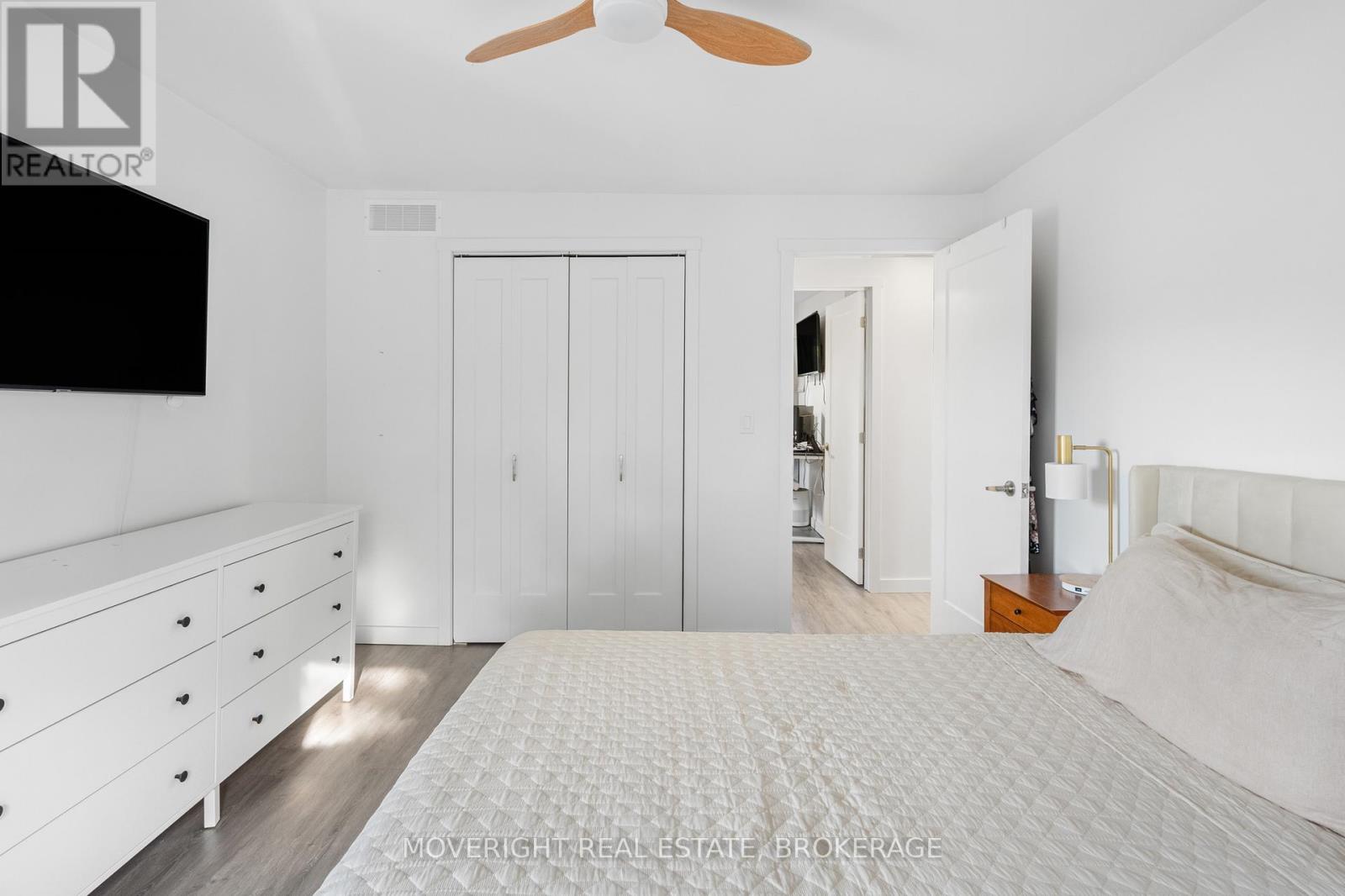 331 Fielden Avenue, Port Colborne, Ontario  L3K 4T8 - Photo 23 - X12487099