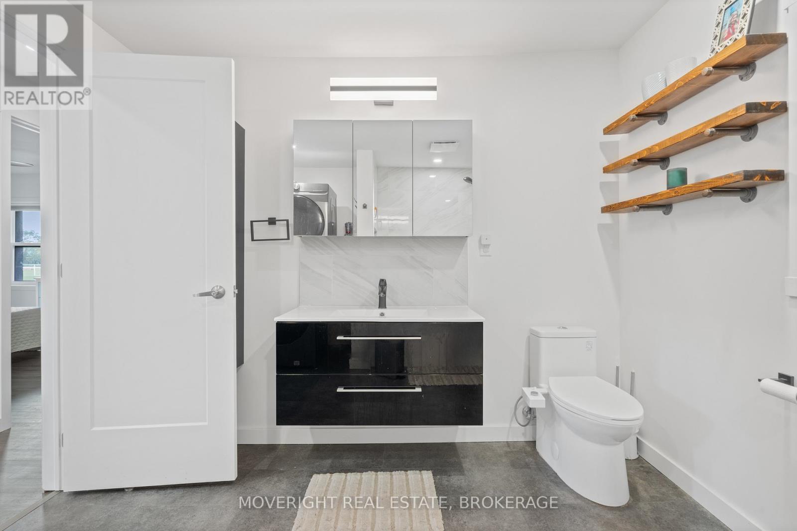 331 Fielden Avenue, Port Colborne, Ontario  L3K 4T8 - Photo 27 - X12487099