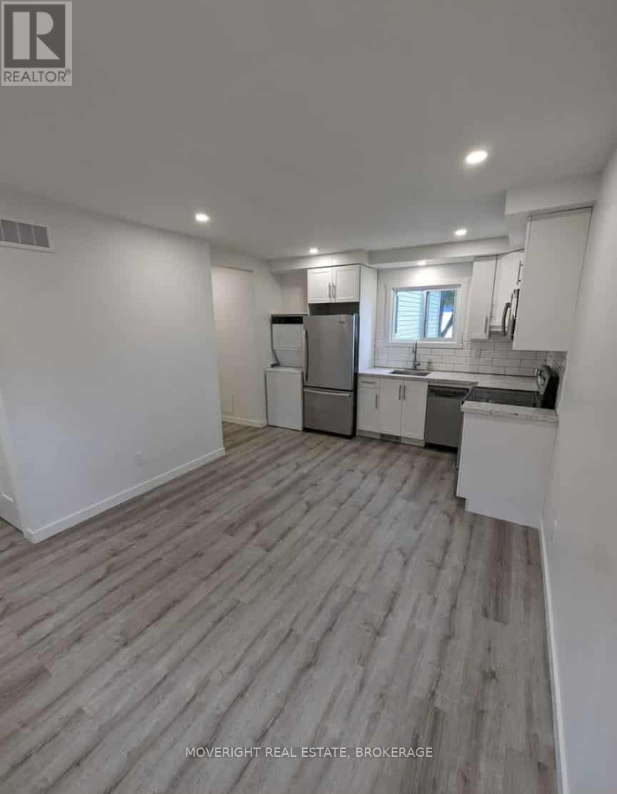 331 Fielden Avenue, Port Colborne, Ontario  L3K 4T8 - Photo 34 - X12487099