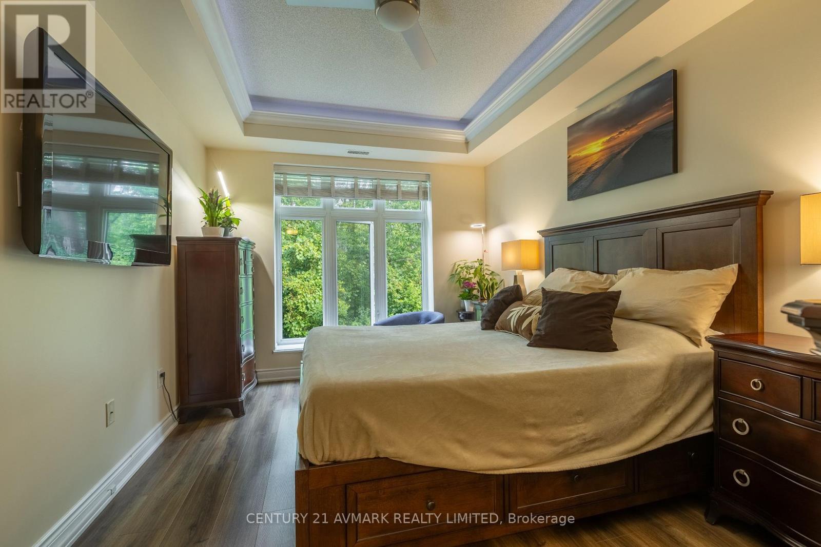 228 - 8111 Forest Glen Drive, Niagara Falls, Ontario  L2H 2Y7 - Photo 6 - X12487302