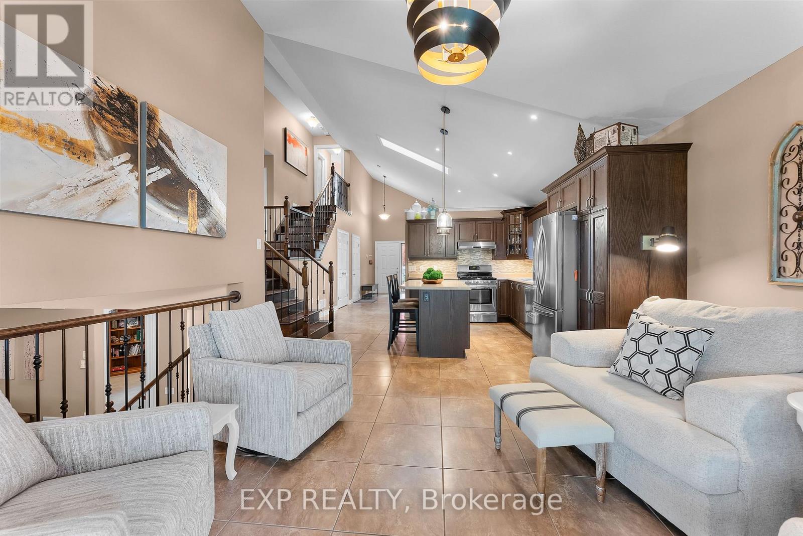 9148 Tapestry Court, Niagara Falls, Ontario  L2H 0E2 - Photo 17 - X12487616