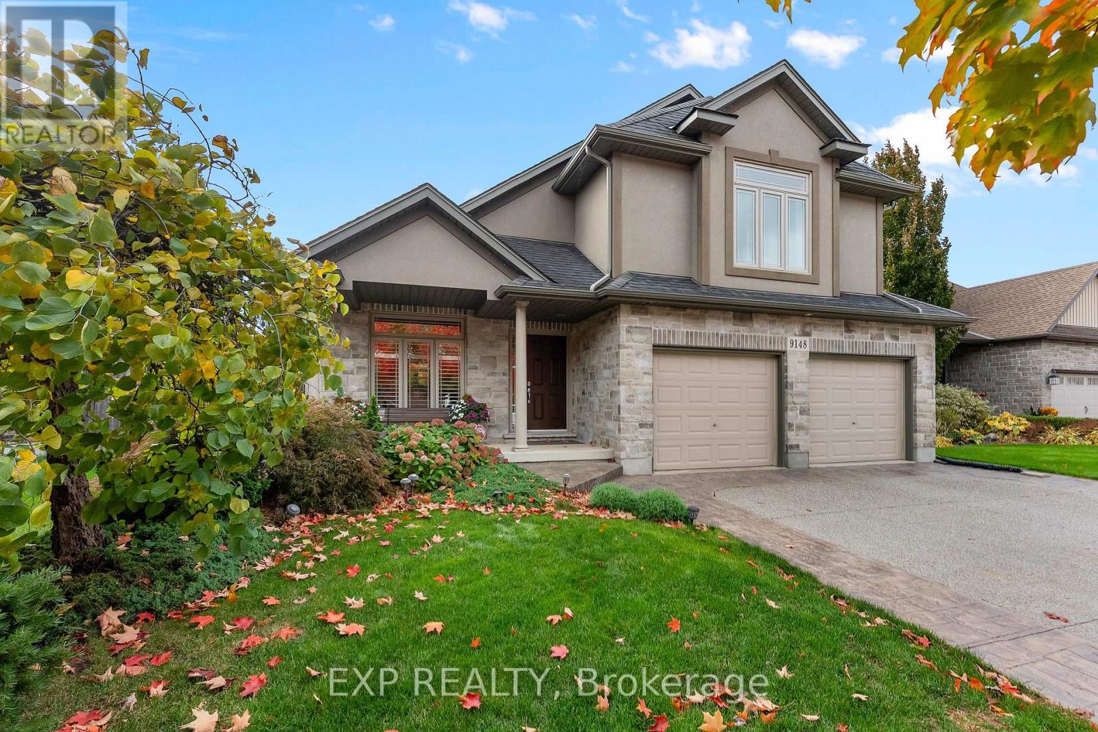 9148 Tapestry Court, Niagara Falls, Ontario  L2H 0E2 - Photo 3 - X12487616