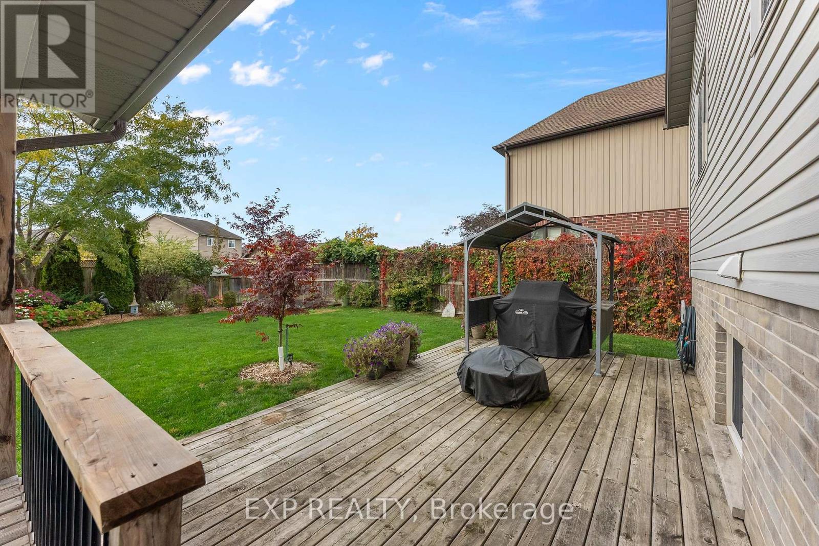 9148 Tapestry Court, Niagara Falls, Ontario  L2H 0E2 - Photo 35 - X12487616