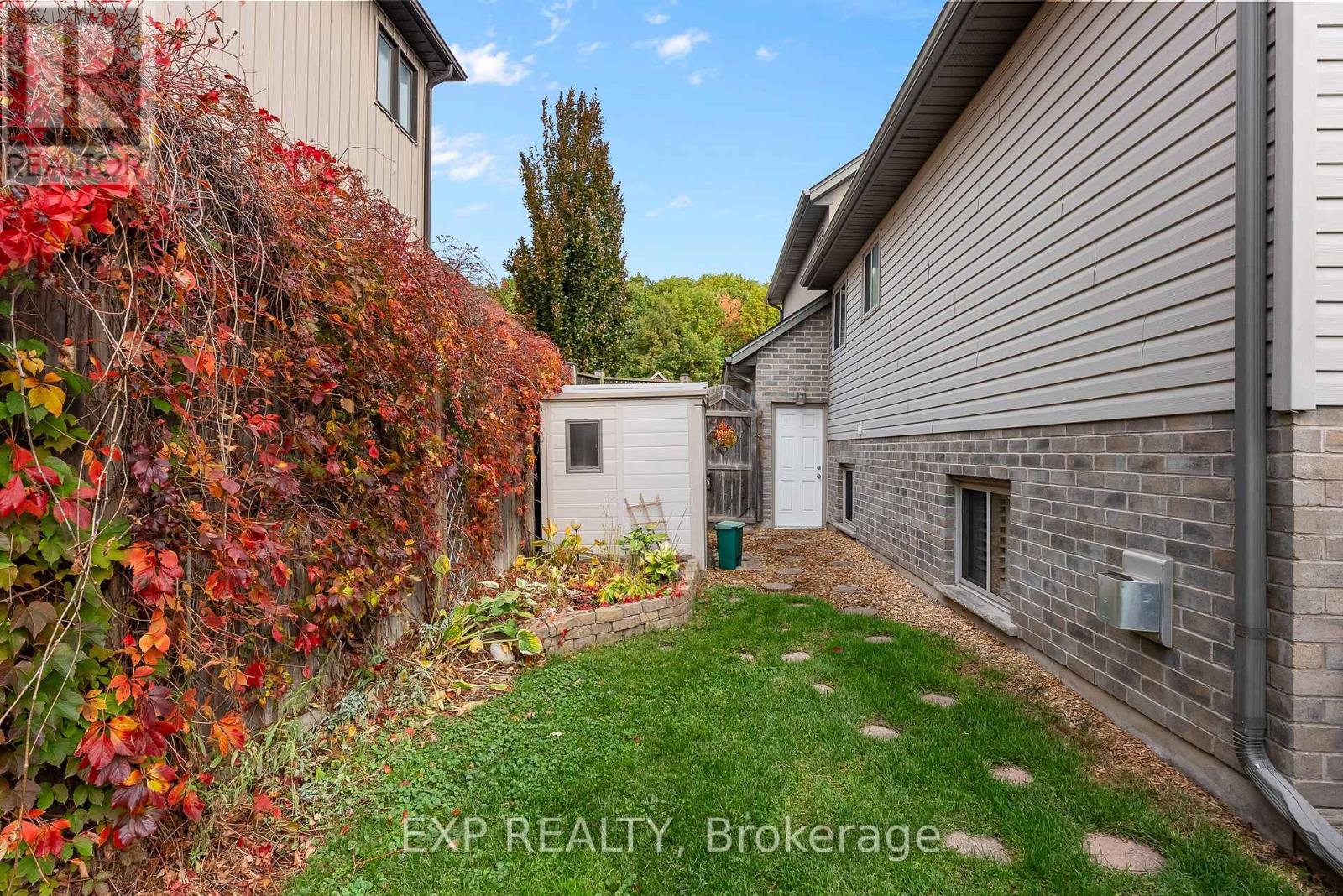 9148 Tapestry Court, Niagara Falls, Ontario  L2H 0E2 - Photo 40 - X12487616