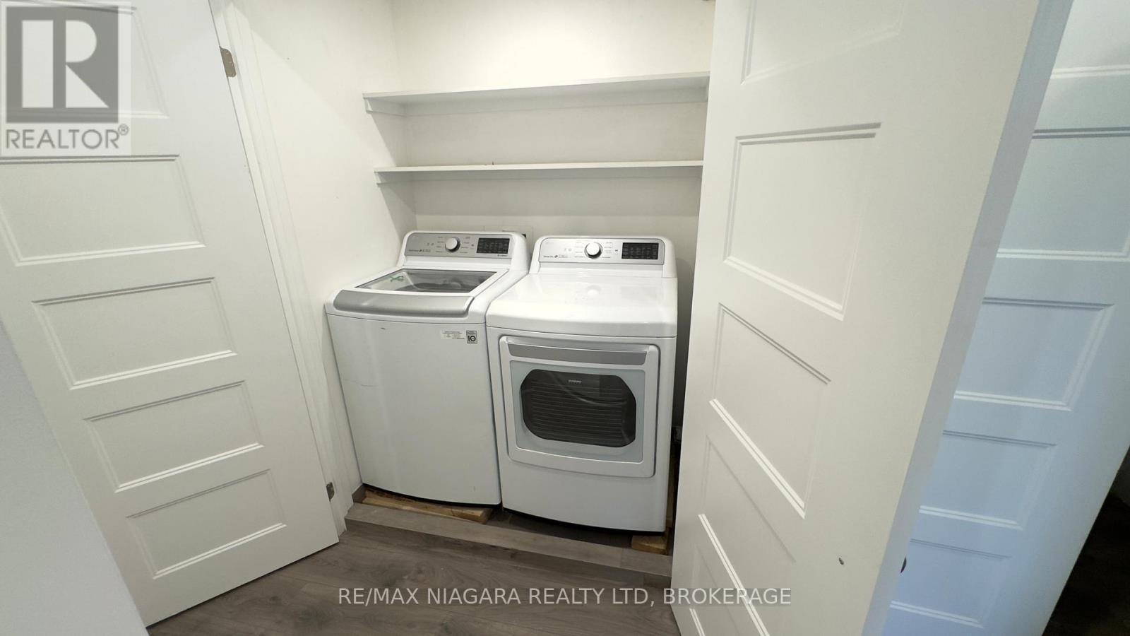 4992 Mcrae Street, Niagara Falls, Ontario  L2E 1P1 - Photo 7 - X12487751