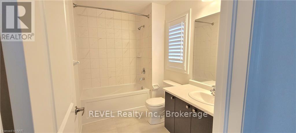 9275 White Oak Avenue, Niagara Falls, Ontario  L2G 0E9 - Photo 15 - X12489168