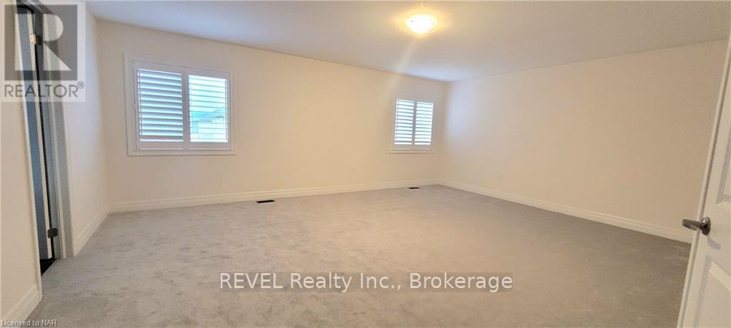 9275 White Oak Avenue, Niagara Falls, Ontario  L2G 0E9 - Photo 8 - X12489168