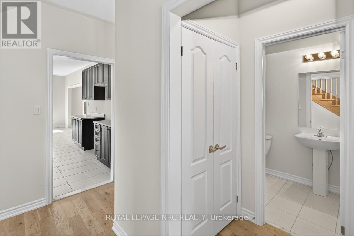 49 Huntsworth Avenue, Thorold, Ontario  L2V 0N2 - Photo 23 - X12489748