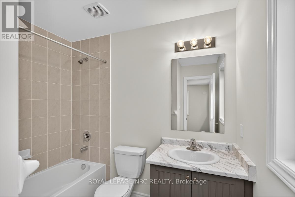 49 Huntsworth Avenue, Thorold, Ontario  L2V 0N2 - Photo 27 - X12489748